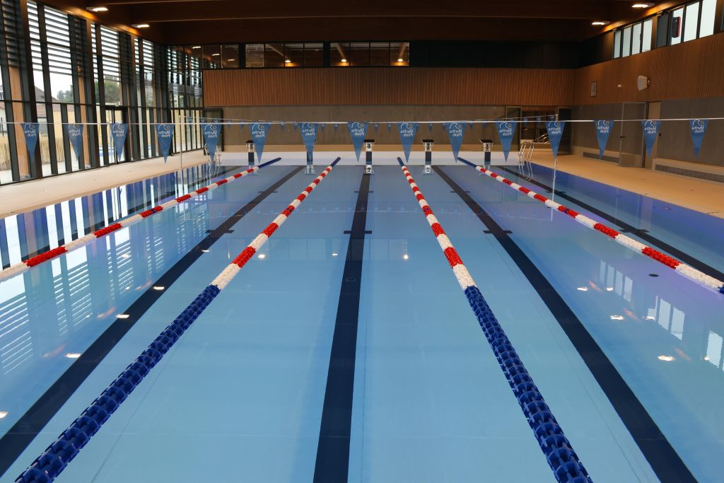 0084095338_1634_bassin-sportif-3-reserve-vu-janelie.jpg